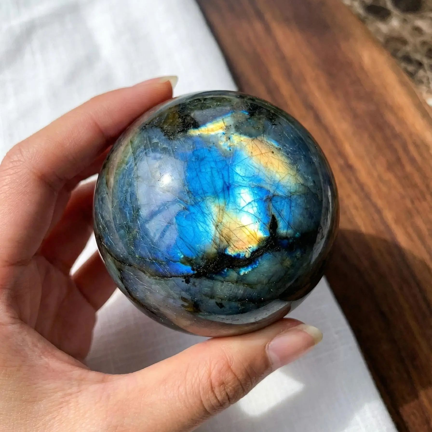 Esfera de Labradorita Natural, - Renewable Energy Resources reseña y precio